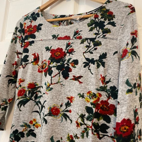 Papillon 3/4 Sleeve Sweater Dress in Grey Floral - Women's Medium - Picture 6 of 10